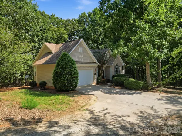 14724 Beatties Ford RD, Huntersville, NC 28078