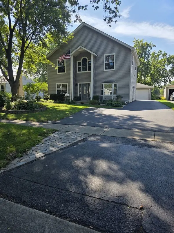 3305 Pheasant DR, Rolling Meadows, IL 60008