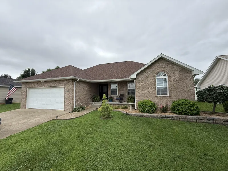 475 S Gary AVE, Bolivar, MO 65613