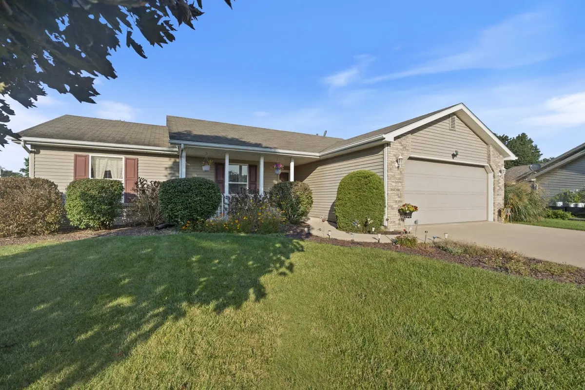 215 Tecumseh ST, Warsaw, IN 46582