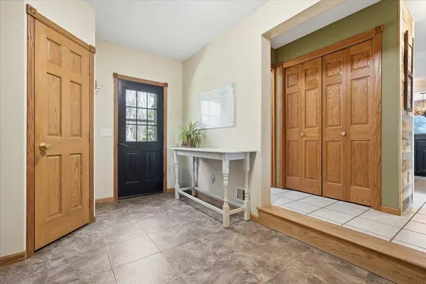 1226 Old Mill RD, New Richmond, WI 54017