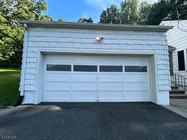 318 Palmer Rd, Denville Twp., NJ 07834