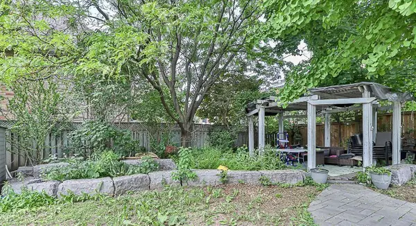 7698 Kipling AVE, Vaughan, ON L4L 1Y6