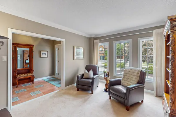 6872 Round Leaf CT, Mississauga, ON L5N 6X6