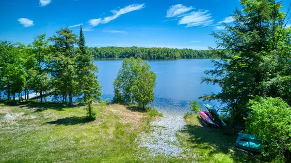 1252 Clement RD, Frontenac, ON K0H 2P0