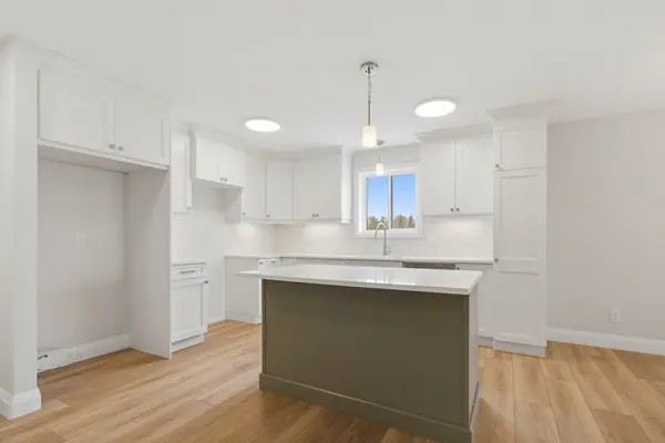 41 Clayton John AVE, Brighton, ON K0K 1H0