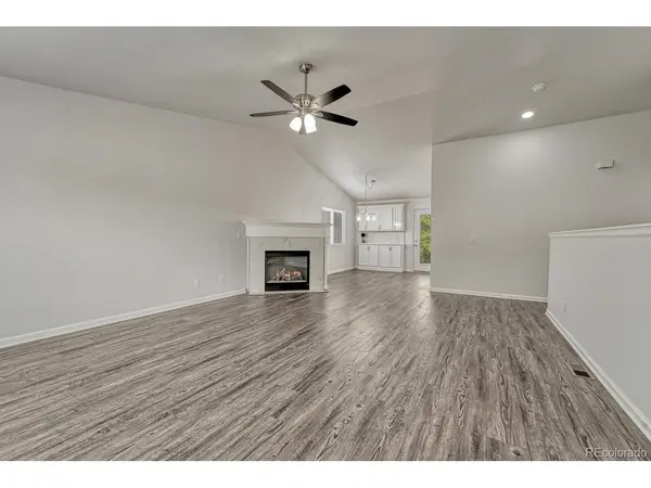 832 Pitkin, Castle Rock, CO 80104