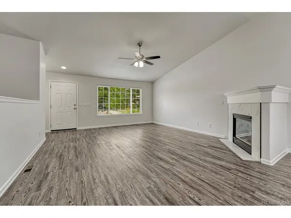 832 Pitkin, Castle Rock, CO 80104