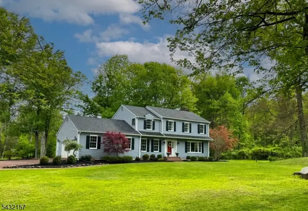 77 Plum Brook Road, Raritan Twp., NJ 08822