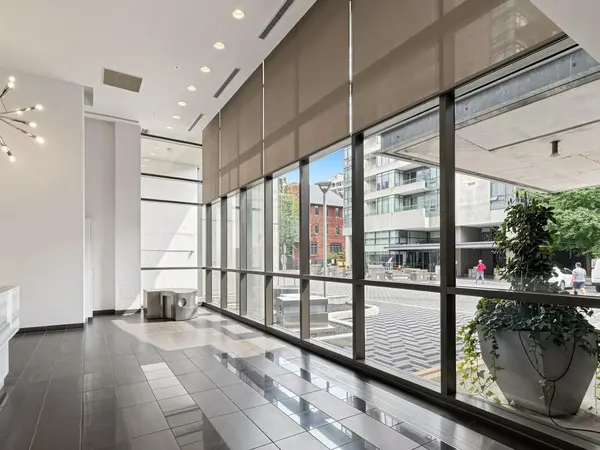 285 Mutual ST #1108, Toronto C08, ON M4Y 3C5
