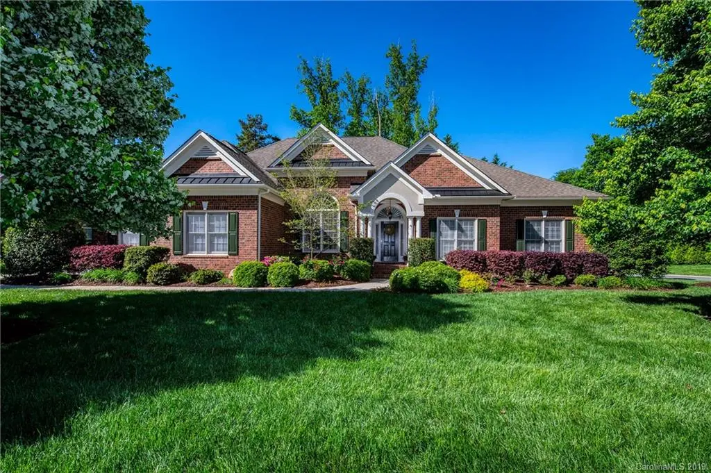 3000 Shalford LN, Matthews, NC 28104