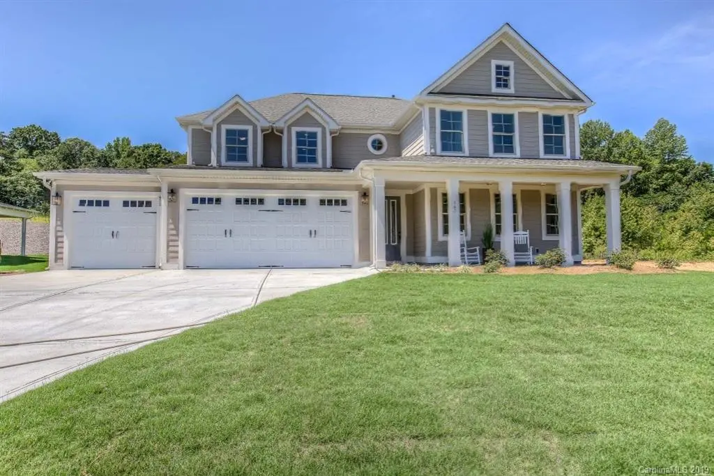 255 Country Lake DR, Mooresville, NC 28115