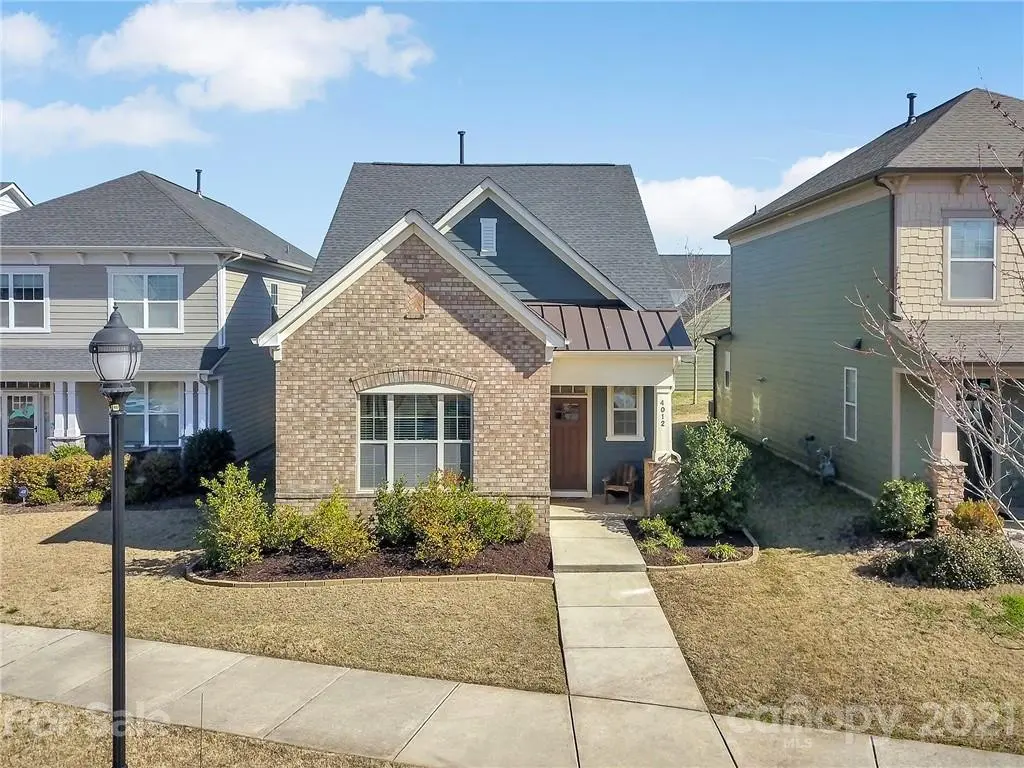 4012 Willow Green PL, Charlotte, NC 28206