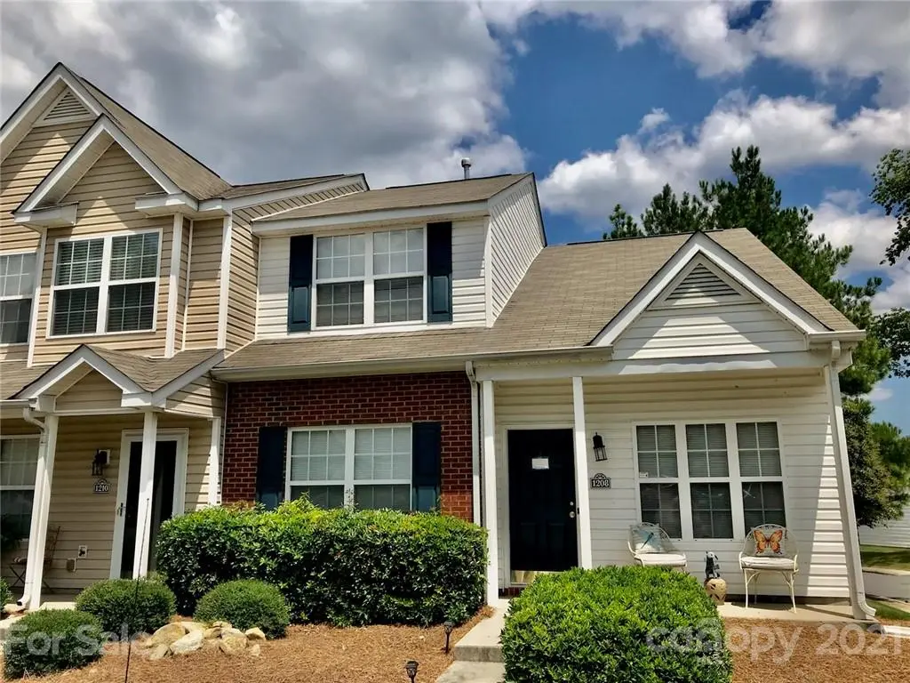 1208 Iron Gate CT, Rock Hill, SC 29732
