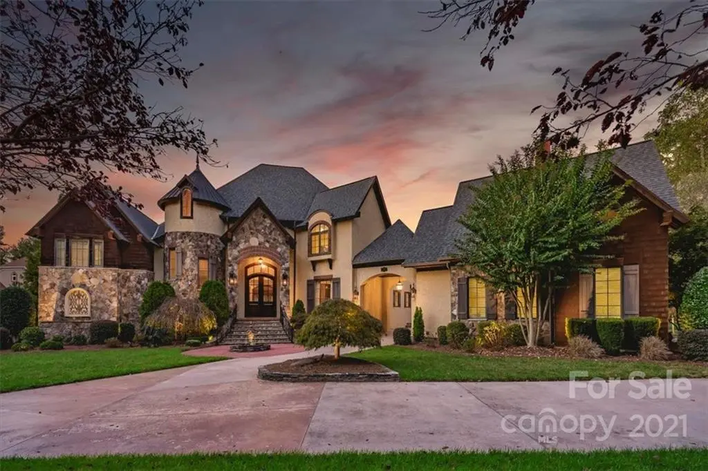 1113 Real Quiet LN, Waxhaw, NC 28173