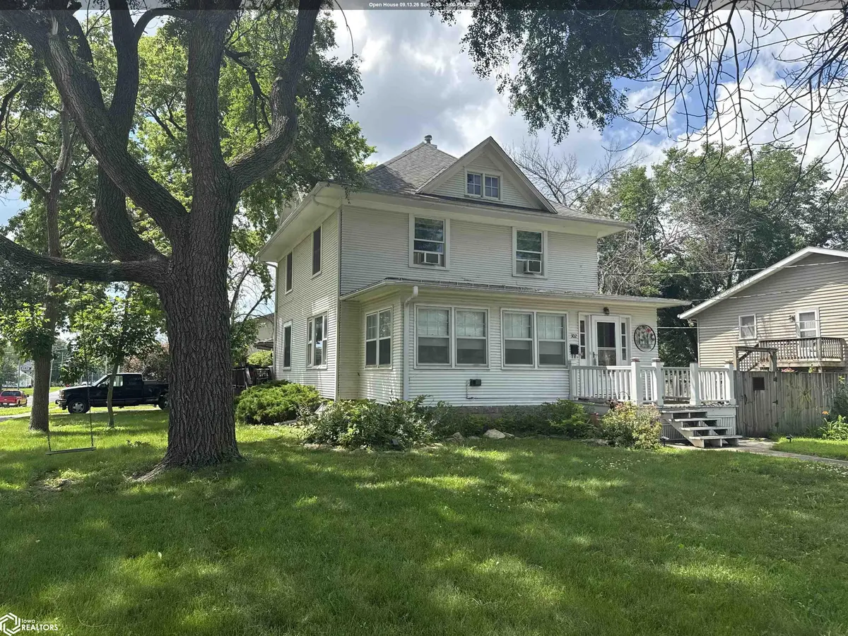 302 8th ST, Humboldt, IA 50548