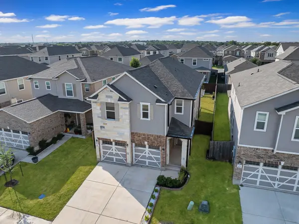 1021 Cowberry DR, Georgetown, TX 78626