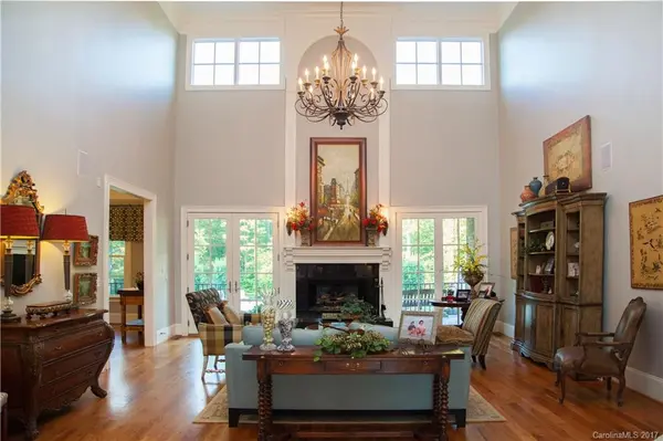 4615 Dovefield LN, Kannapolis, NC 28081