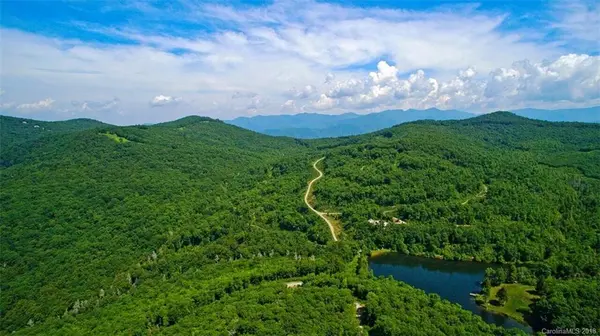 400 Spring Mountain RD, Fairview, NC 28730