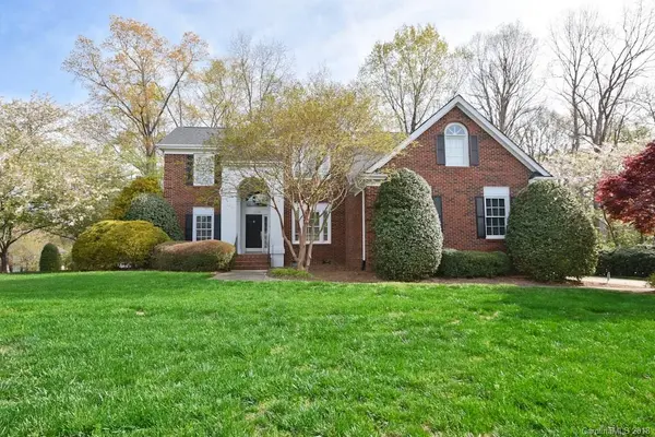 3338 Twin Ridge DR, Charlotte, NC 28210