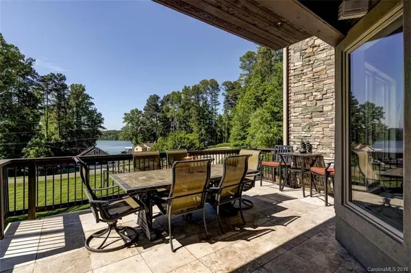 556 Big Indian LOOP, Mooresville, NC 28117