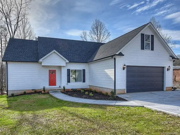512 S Main ST, Troutman, NC 28166