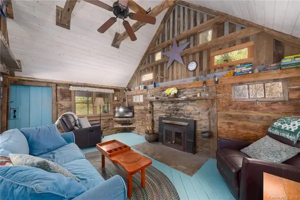 57 Froggy Bottom TRL #5, Canton, NC 28716