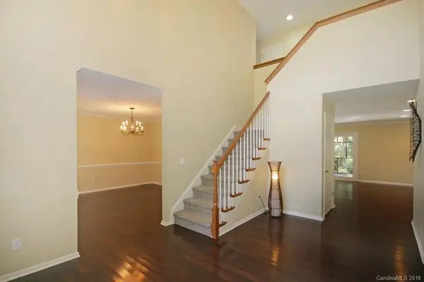 7948 Ravenwood LN, Denver, NC 28164