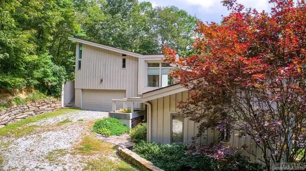 1834 Big Sheepcliff RD, Cashiers, NC 28717
