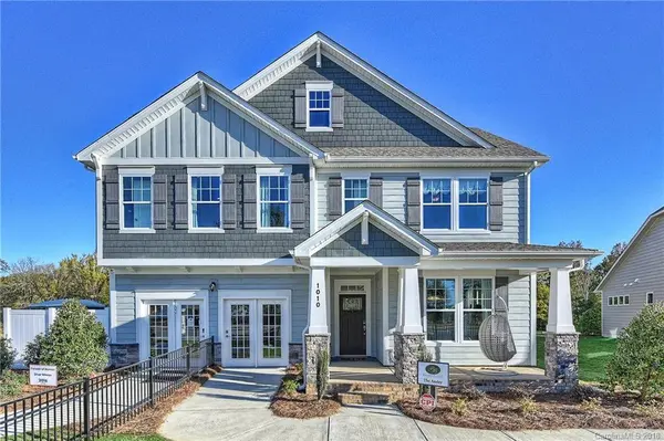 1010 Doughton LN, Indian Trail, NC 28079