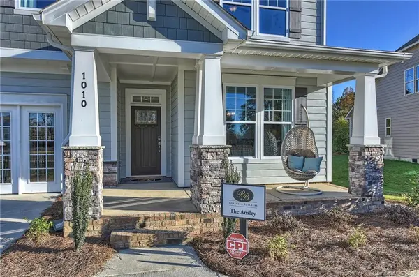 1010 Doughton LN, Indian Trail, NC 28079