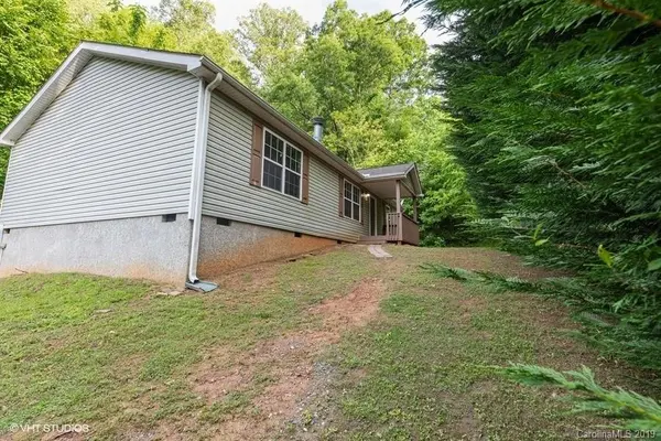 231 Newberry DR, Fletcher, NC 28732