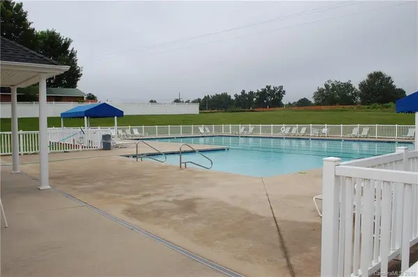 111 Fox Tail CT #41, Statesville, NC 28677