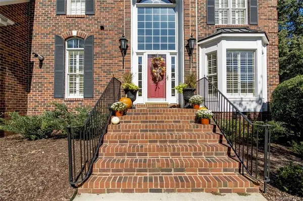 9708 St Barts LN, Huntersville, NC 28078