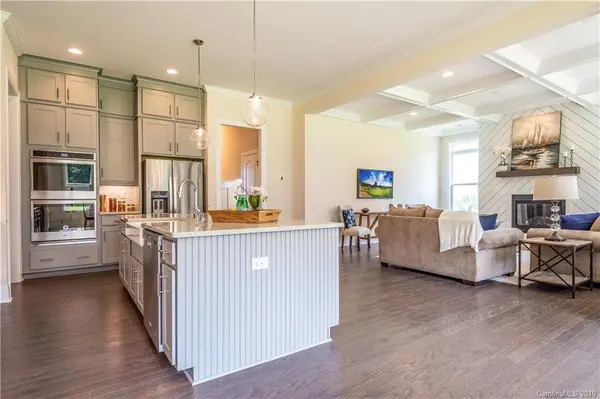 152 Riverstone DR #18, Davidson, NC 28036