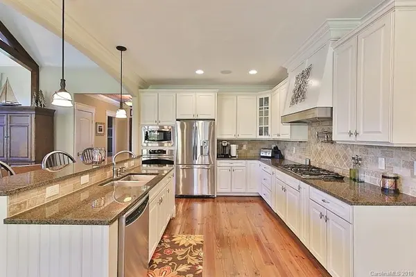 236 Tuskarora TRL, Mooresville, NC 28117