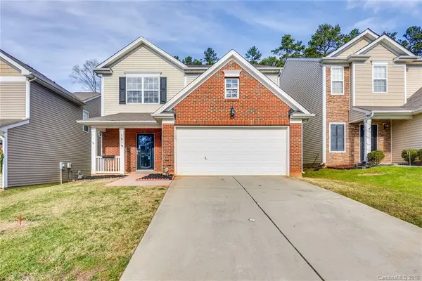 1019 Mearn RD, Charlotte, NC 28216