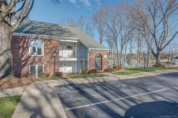 102 Northshore CT #B02, Cherryville, NC 28021