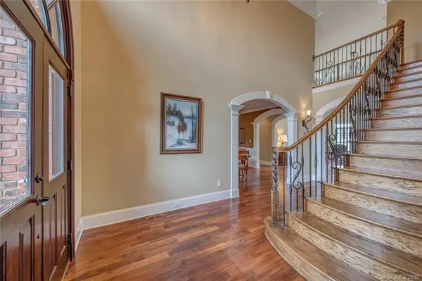 125 Lake Mist DR, Belmont, NC 28012