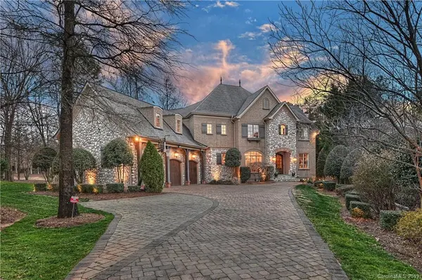 10917 Lee Manor LN, Charlotte, NC 28277