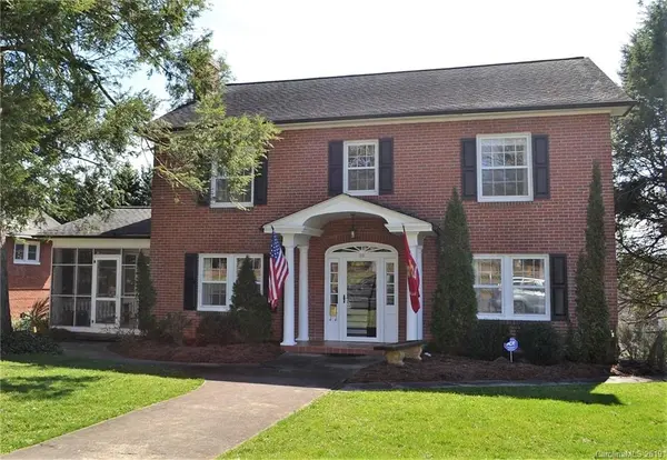 123 Morehead ST, Morganton, NC 28655