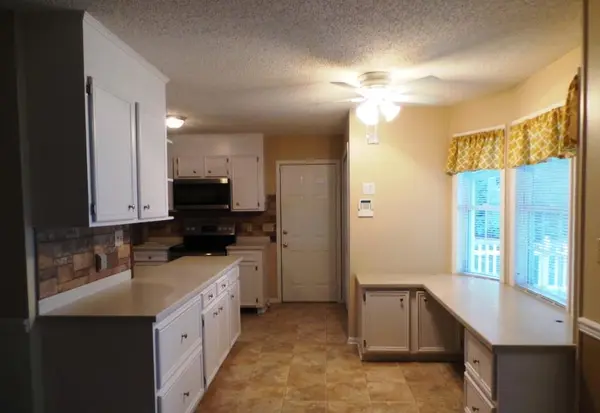 5040 Kennedy ST, Hickory, NC 28602