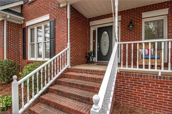 3025 Providence Hills DR, Matthews, NC 28105