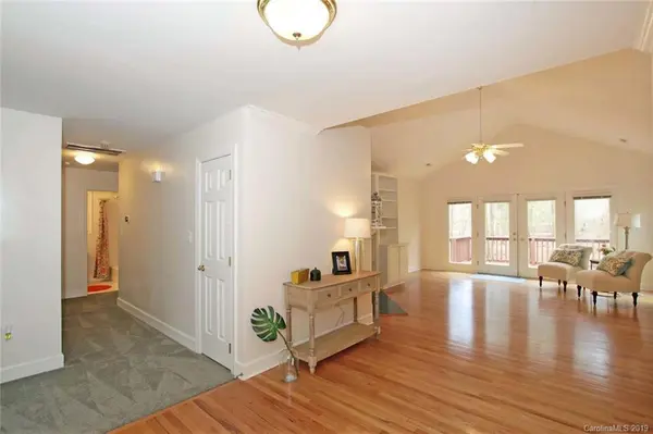 156 Ridgetop RD, Mooresville, NC 28117