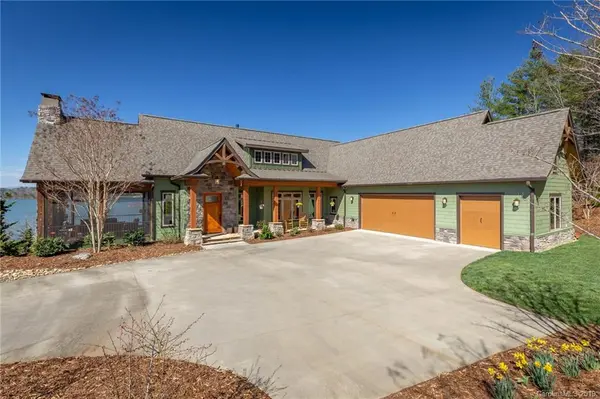 498 Sunset Point Pkwy, Nebo, NC 28761
