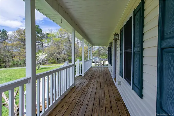 140 Lake Shore DR, Norwood, NC 28128