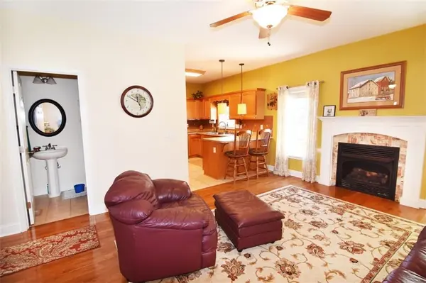 4058 Harbour CT, Granite Falls, NC 28630