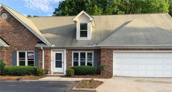 691 Carlton DR, Gastonia, NC 28054