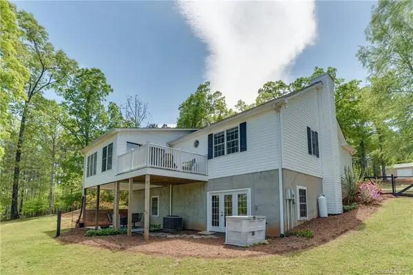 433 Meadow Crest RD, Tryon, NC 28782