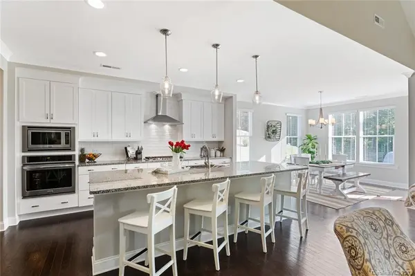 202 Country Lake DR, Mooresville, NC 28115